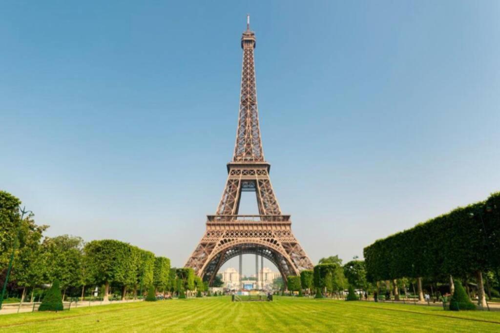 Suite Luxury Republique Париж Экстерьер фото