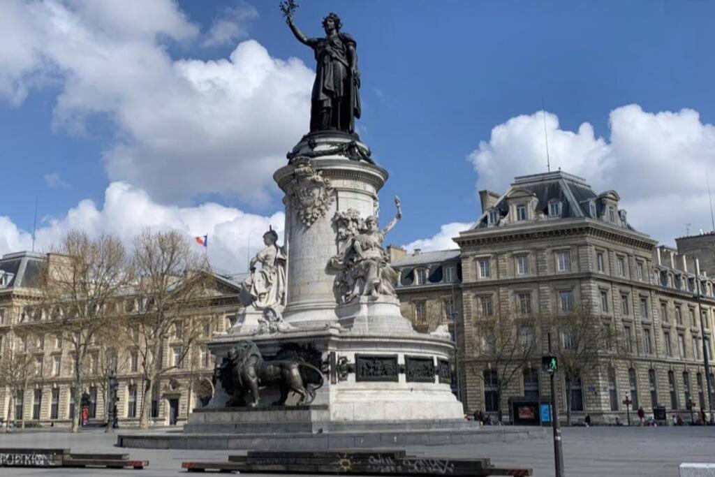 Suite Luxury Republique Париж Экстерьер фото